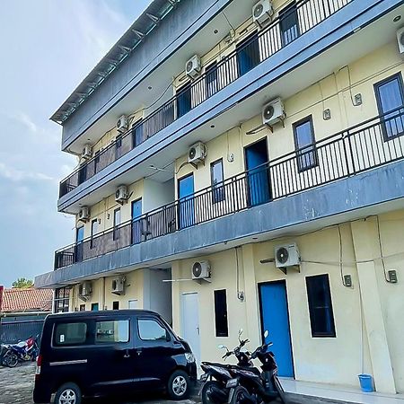 井里汶 Oyo588里士满旅馆酒店 外观 照片